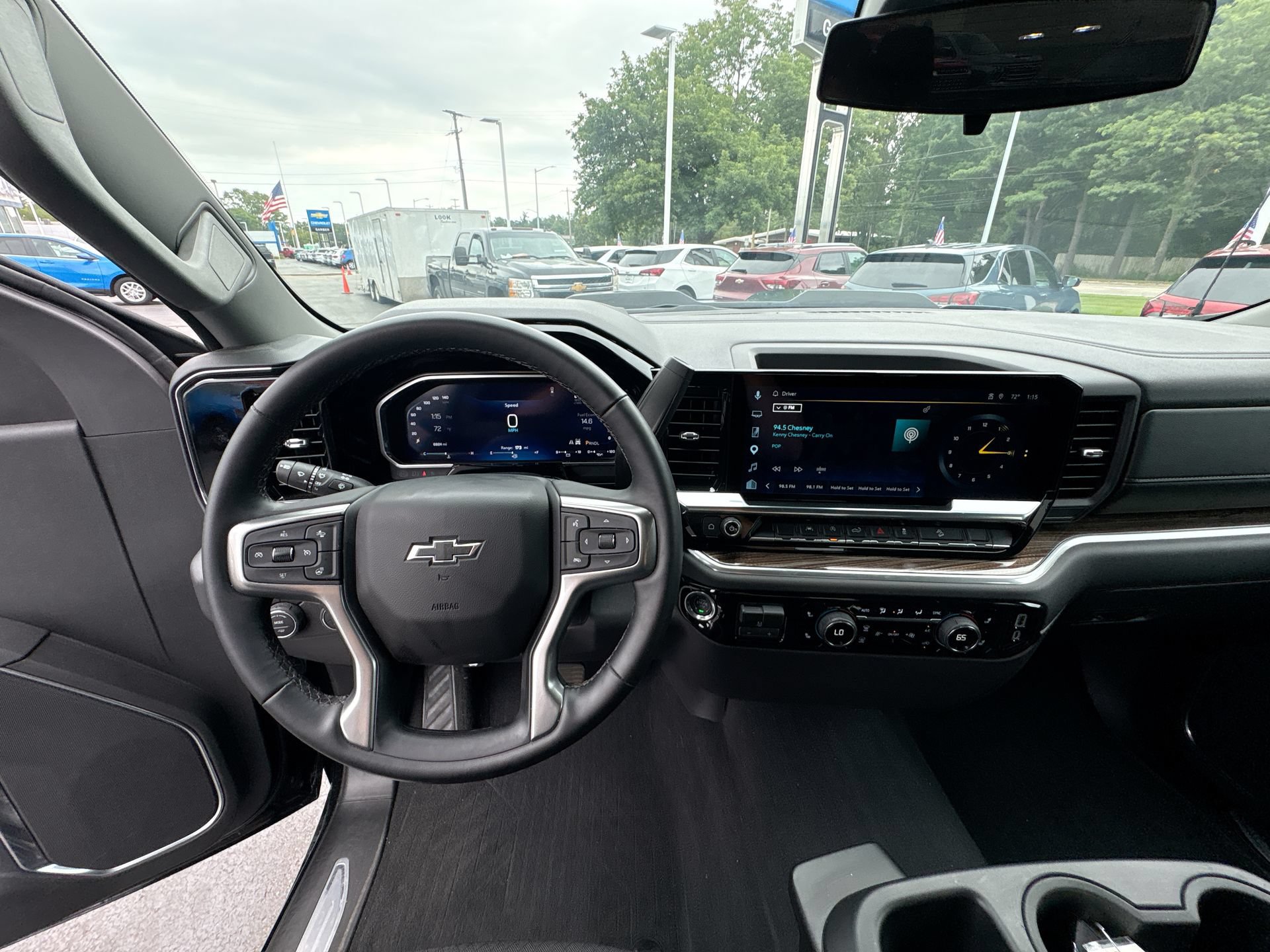 2026 Chevrolet Silverado 1500 LT Trail Boss - Photo 10