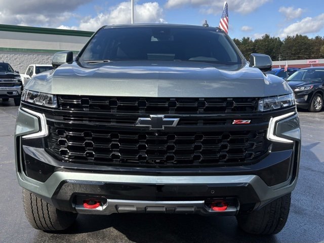 2024 Chevrolet Tahoe Z71 photo 2