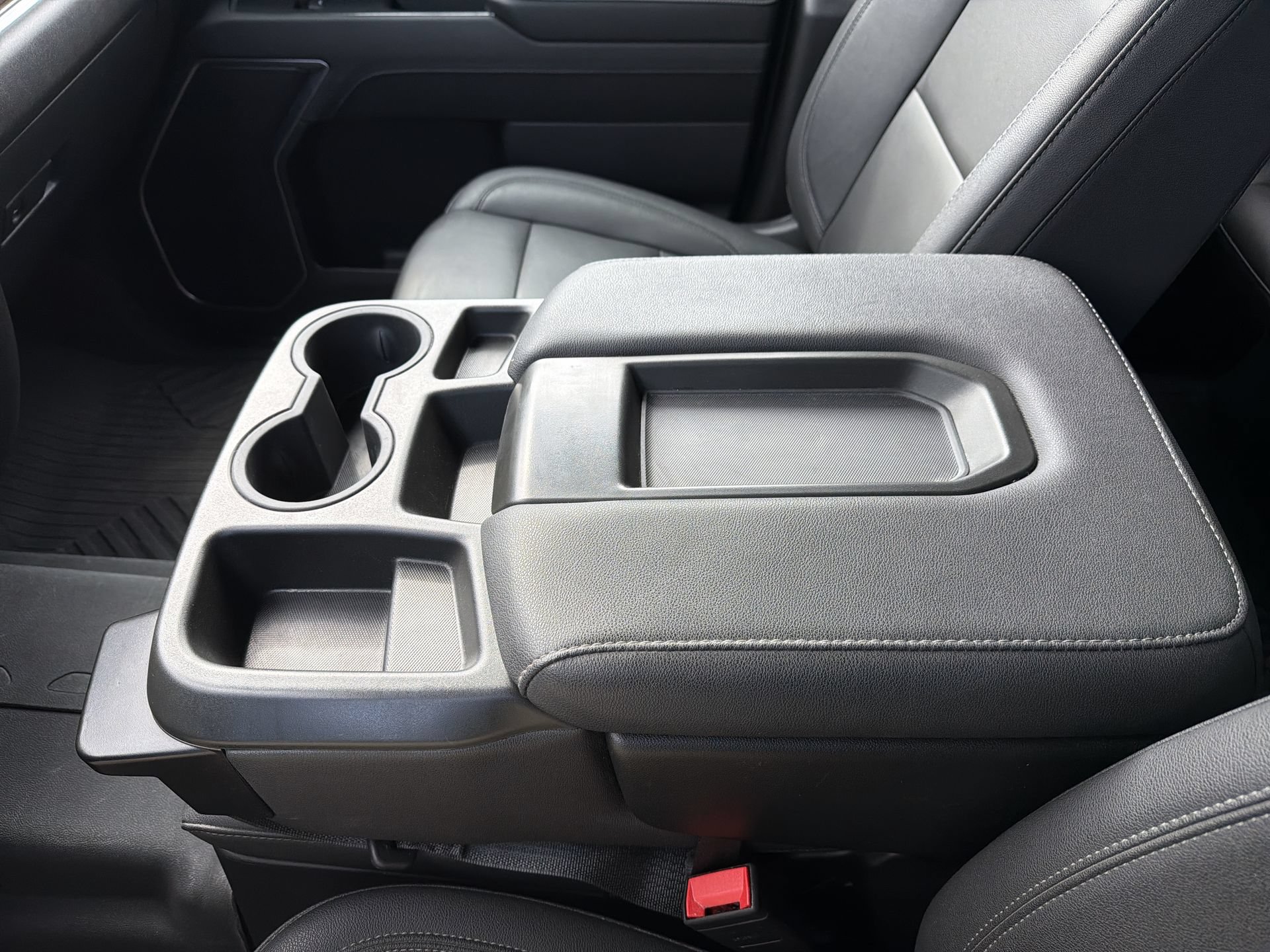 2024 Chevrolet Silverado 2500HD LT - Photo 18
