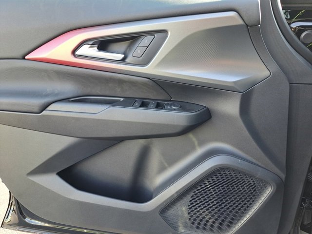 2025 Chevrolet Equinox EV RS - Photo 16