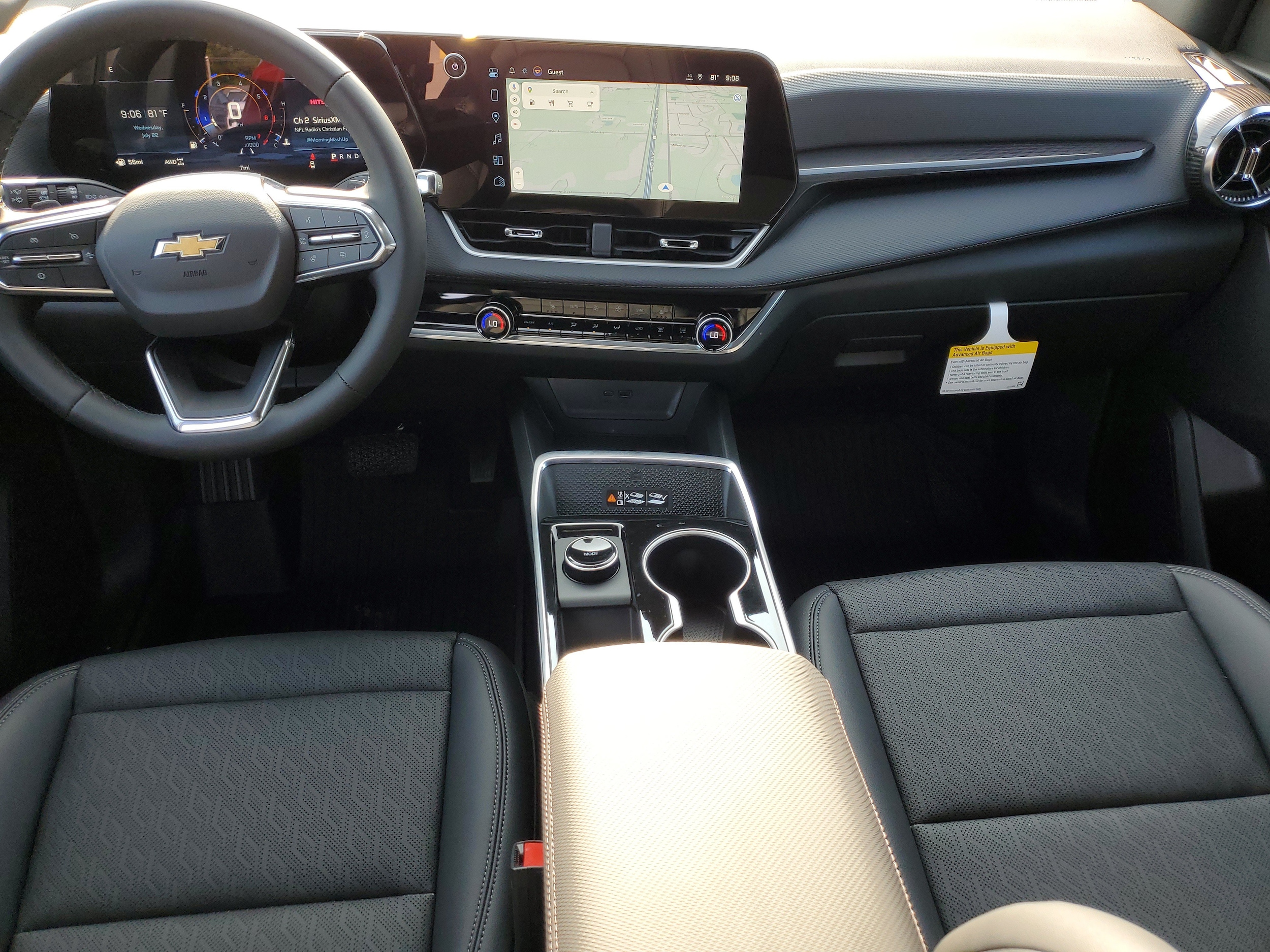 2027 Chevrolet Equinox LT - Photo 24
