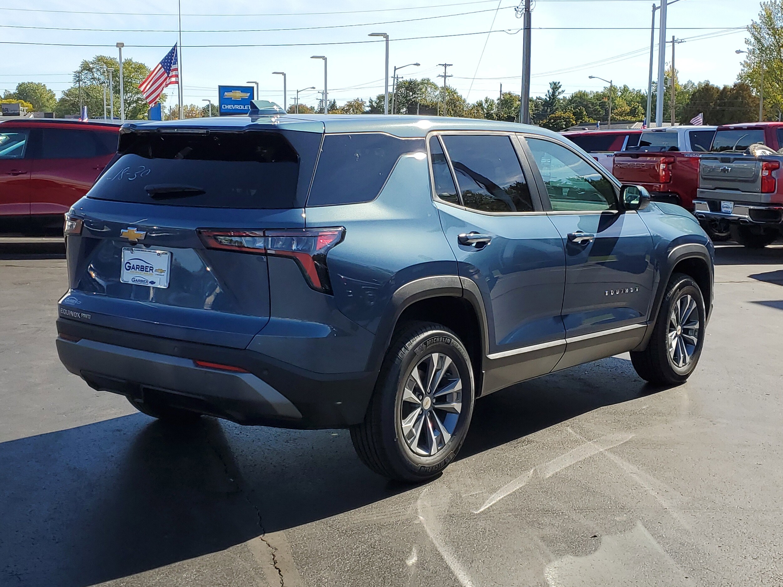 2026 Chevrolet Equinox LT photo 4