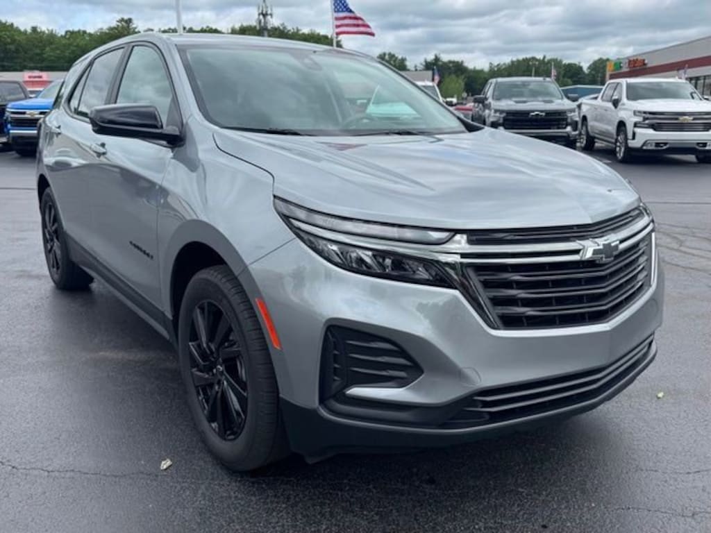 Used 2024 Chevrolet Equinox LS SUV