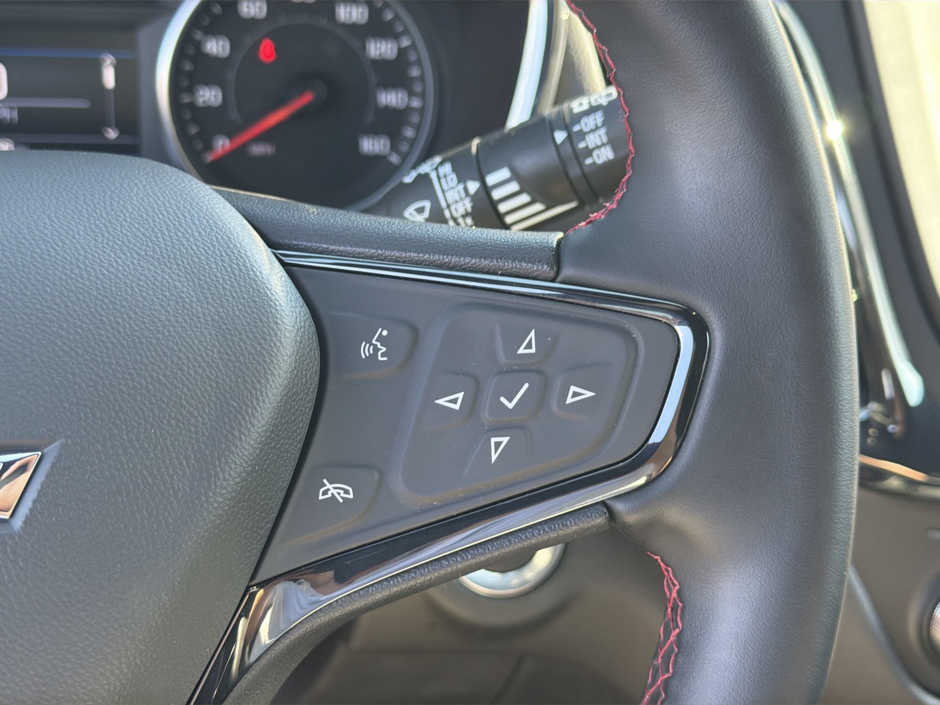 2024 Chevrolet Equinox RS - Photo 23