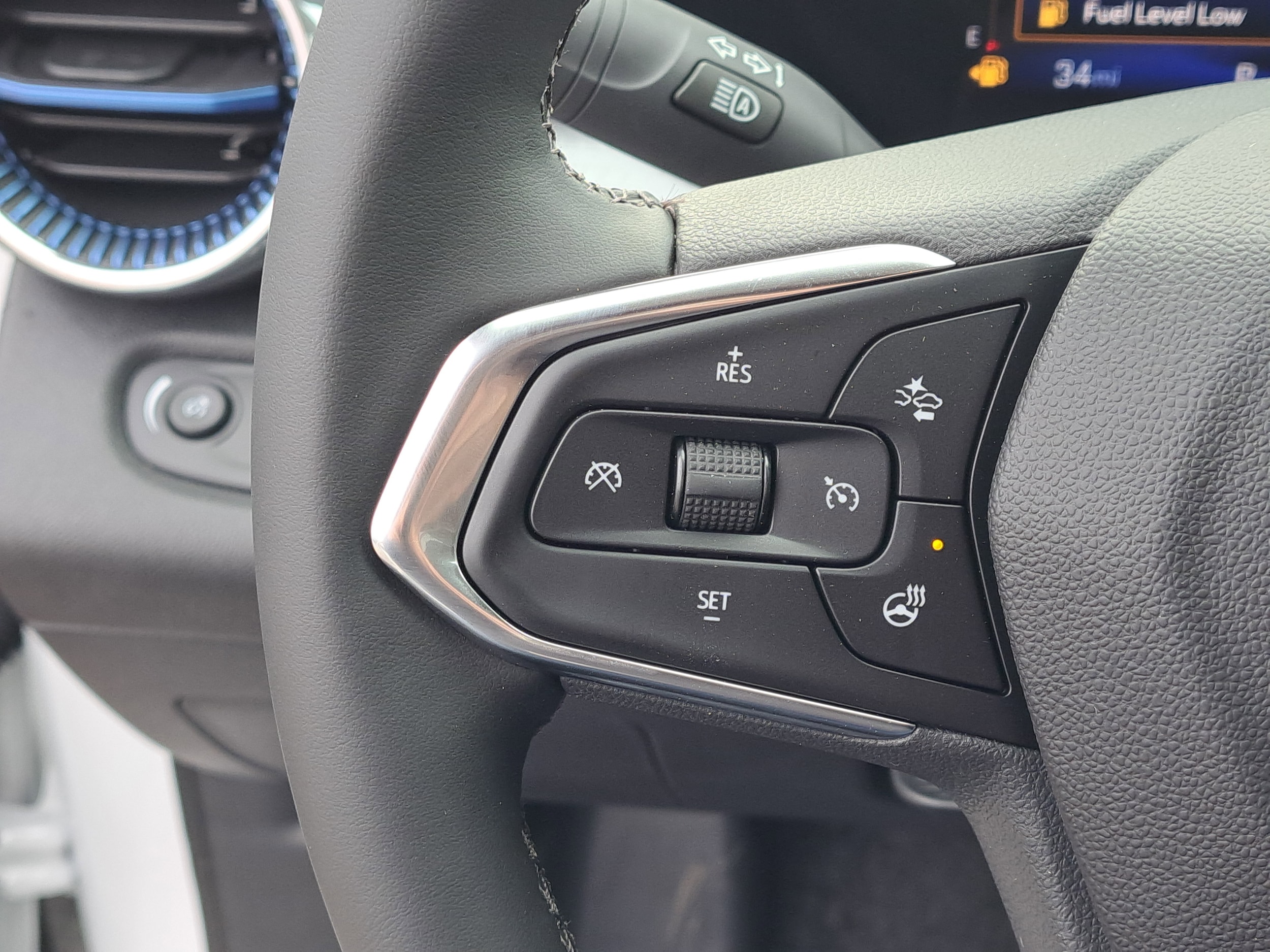 2026 Chevrolet Trax LT - Photo 8