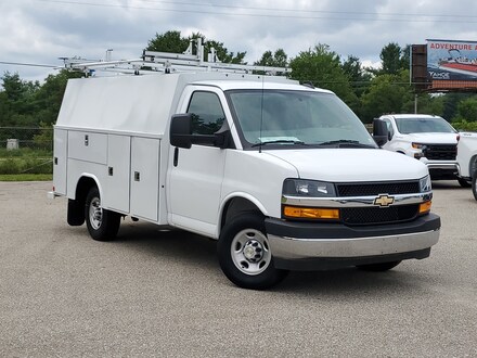 2025 Chevrolet Express Cutaway 3500 1WT Cutaway Van