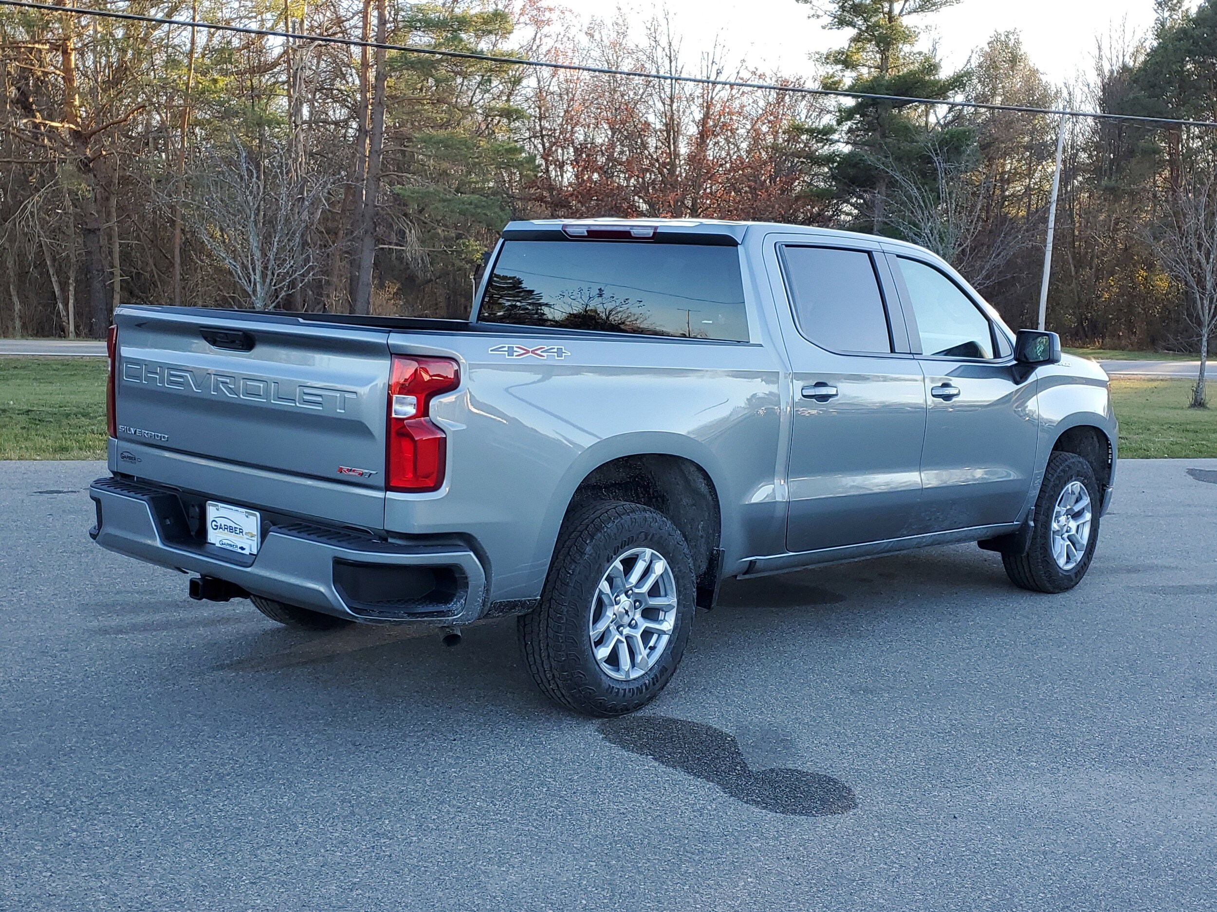 2026 Chevrolet Silverado 1500 RST photo 4
