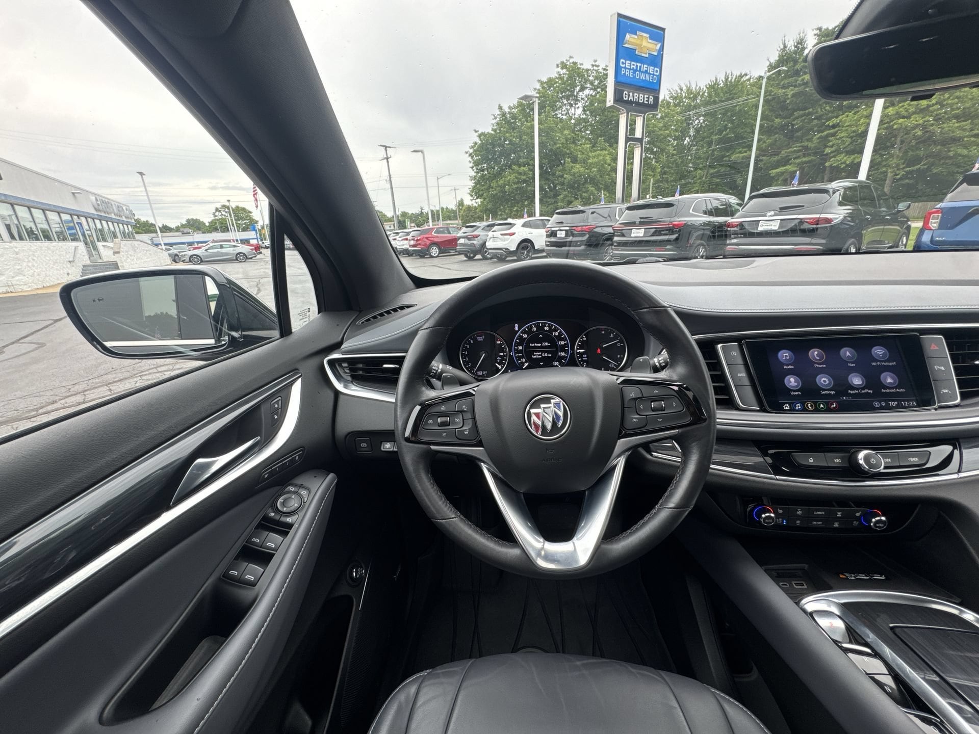 2024 Buick Enclave Premium - Photo 11