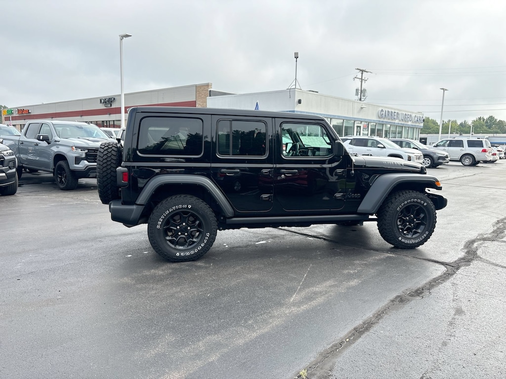 Used 2023 Jeep Wrangler 4-Door Willys 4x4 SUV
