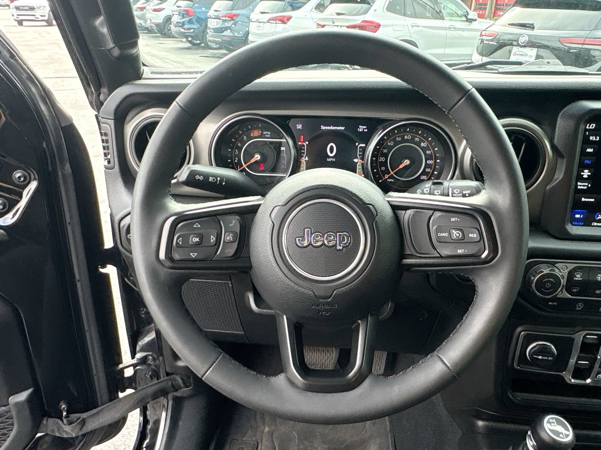 2023 Jeep Wrangler 4-Door Willys - Photo 11