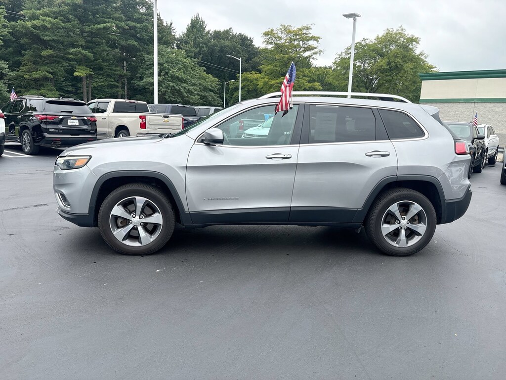 Used 2019 Jeep Cherokee Limited 4x4 SUV