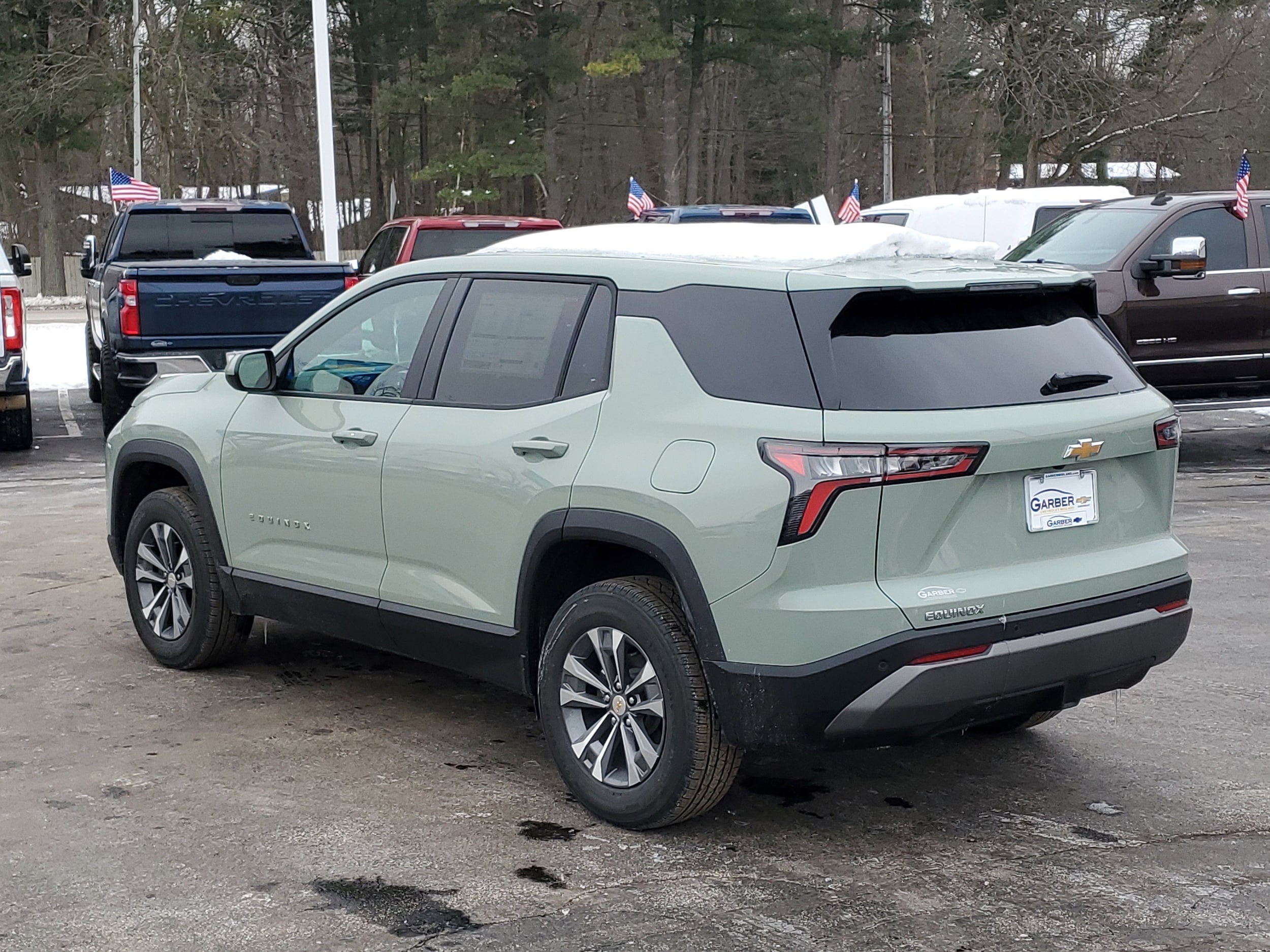 2026 Chevrolet Equinox LT photo 3