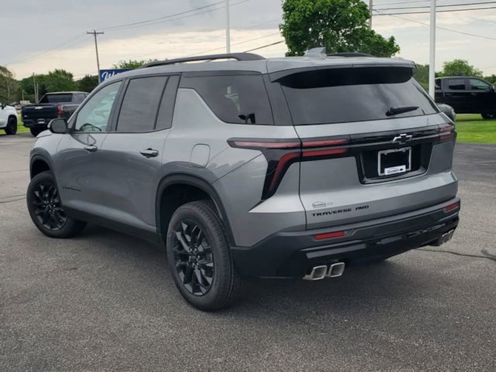 New 2026 Chevrolet Traverse LT SUV