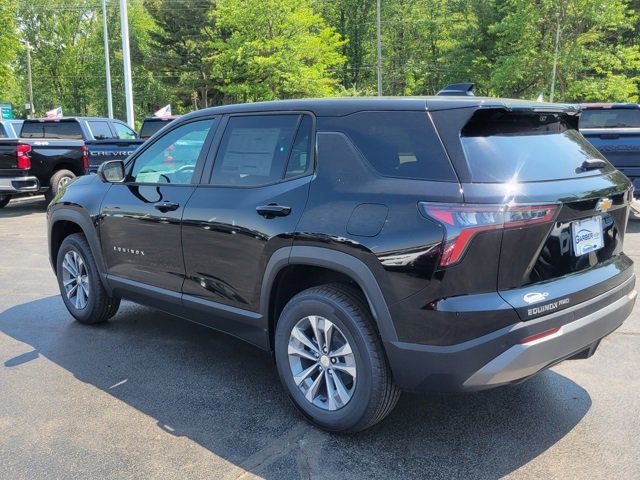 2026 Chevrolet Equinox LT photo 3