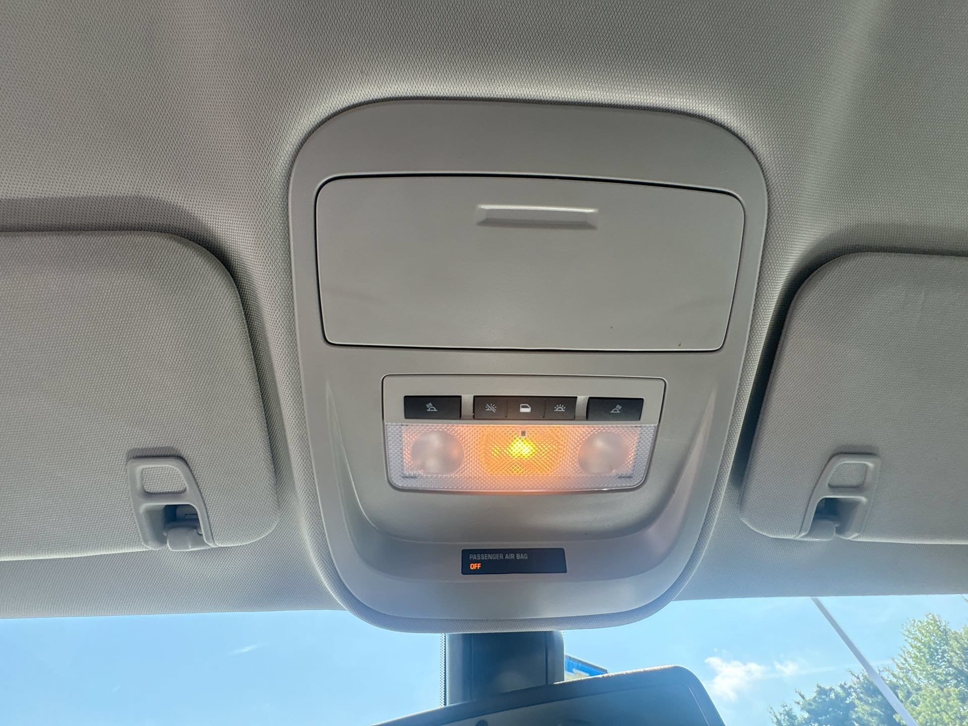 2022 Chevrolet Colorado ZR2 - Photo 15