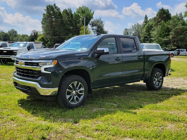 2026 Chevrolet Silverado 1500 LT photo 2