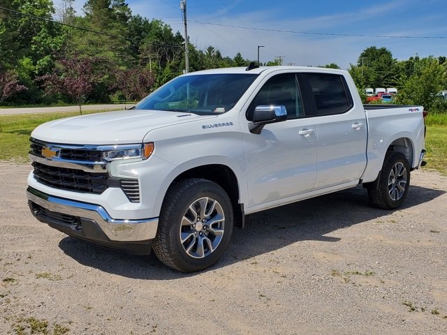 2026 Chevrolet Silverado 1500 LT photo 2