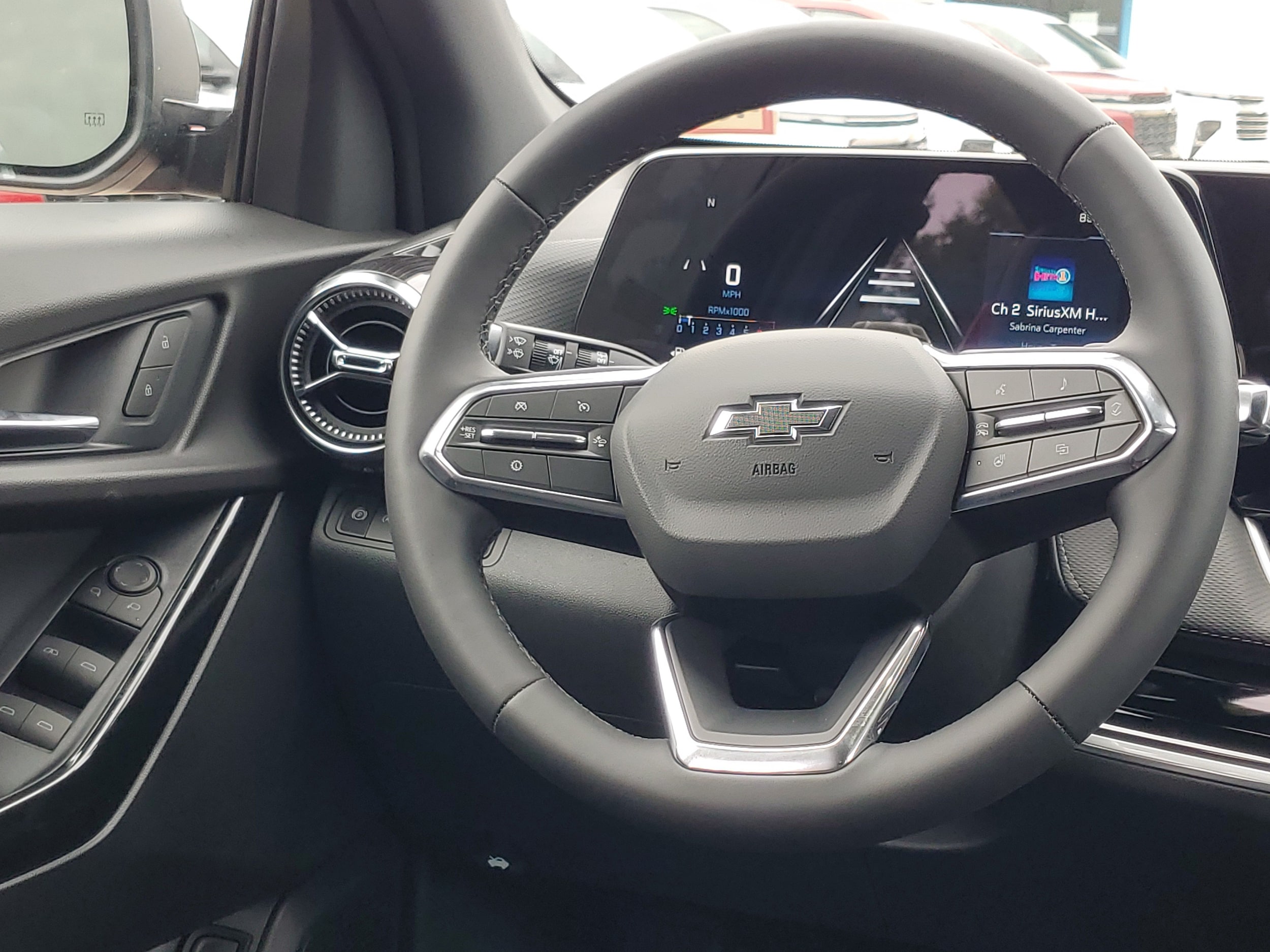 2027 Chevrolet Equinox LT - Photo 24