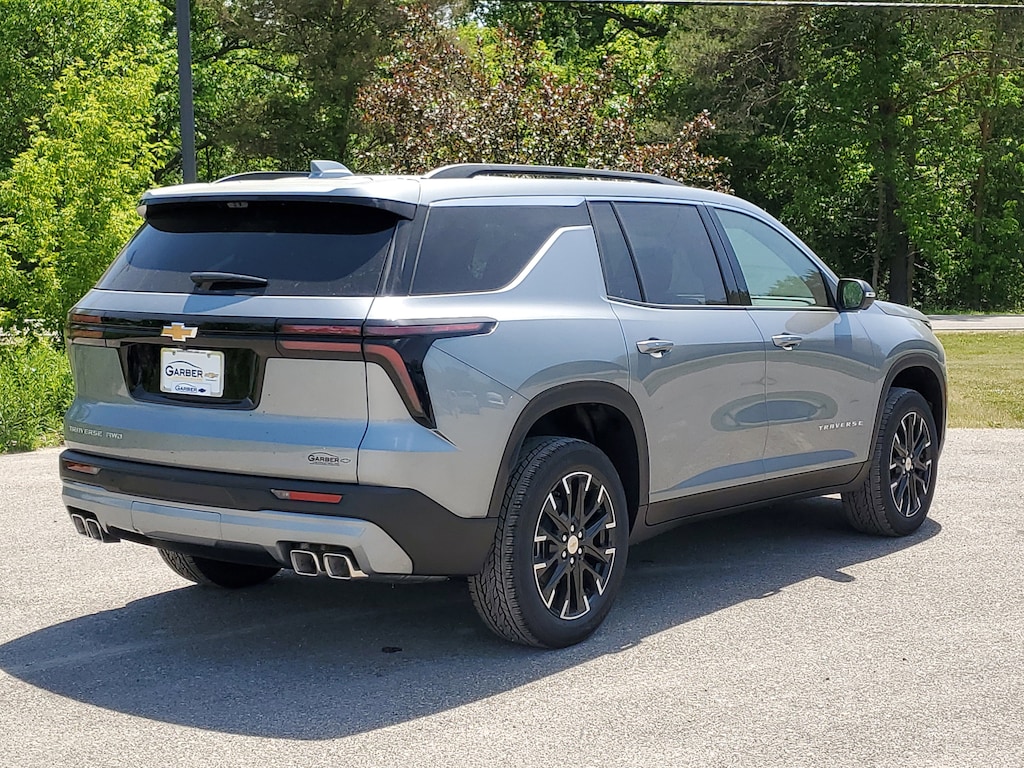 New 2026 Chevrolet Traverse LT SUV