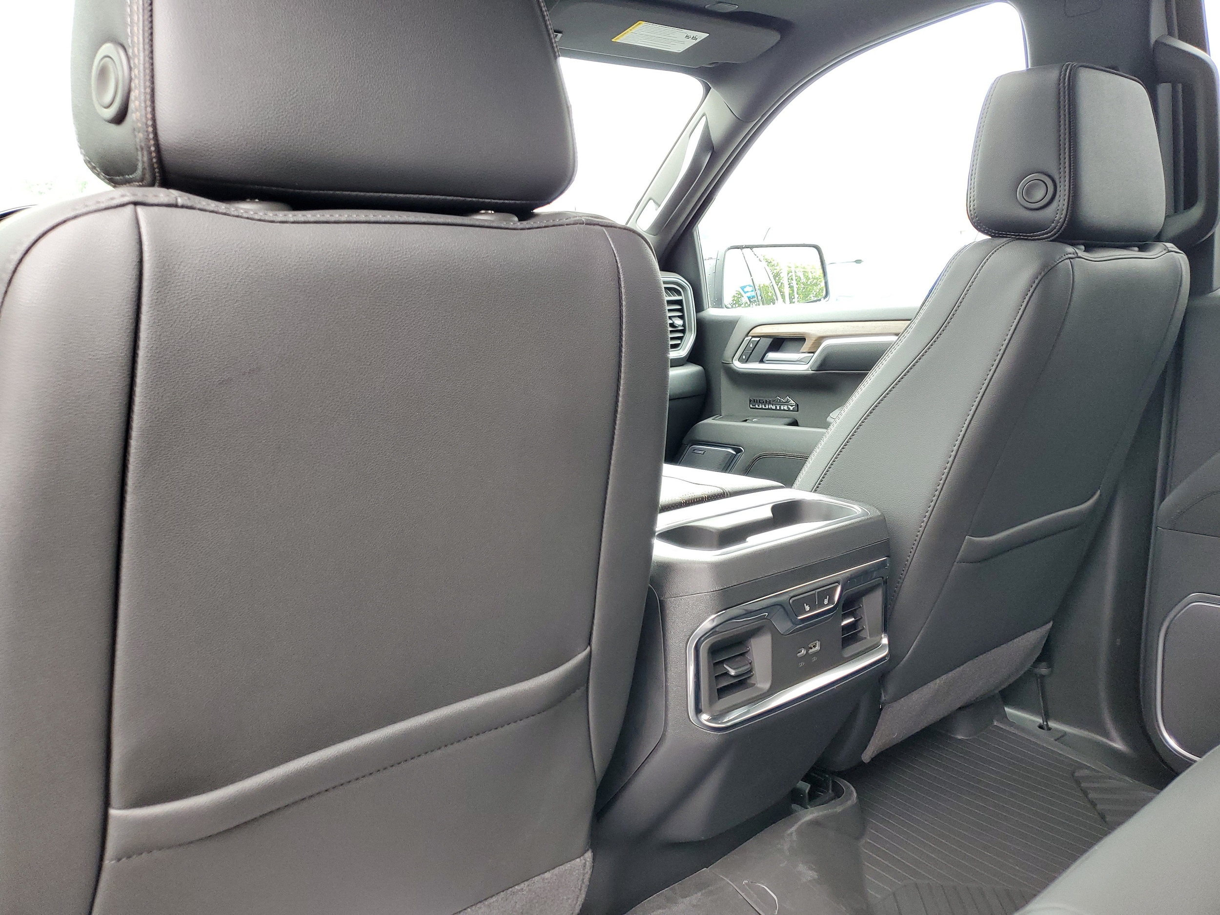 2026 Chevrolet Silverado 1500 High Country - Photo 30