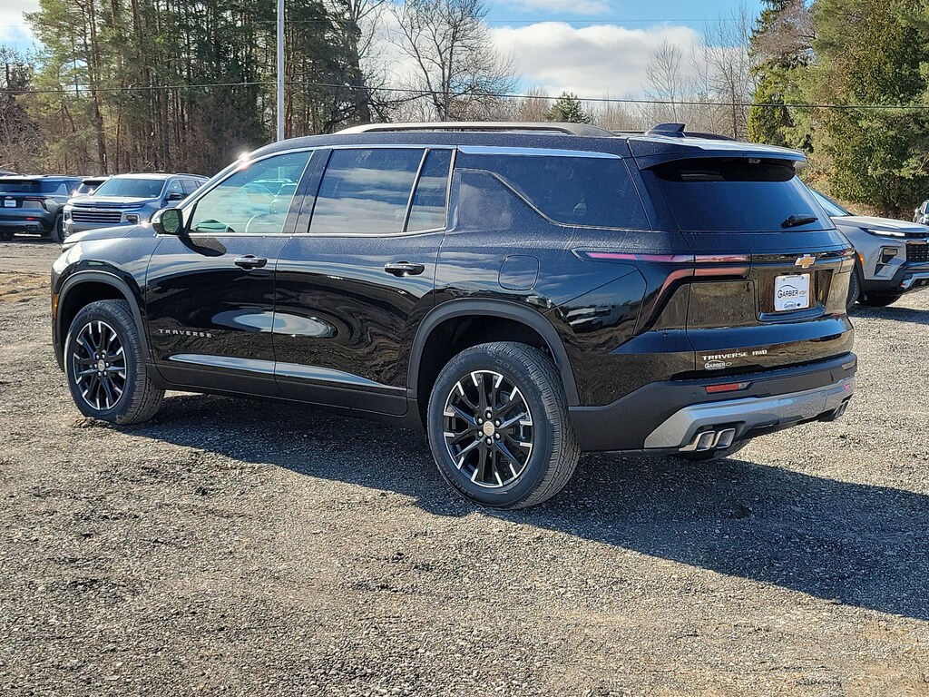 New 2026 Chevrolet Traverse LT SUV