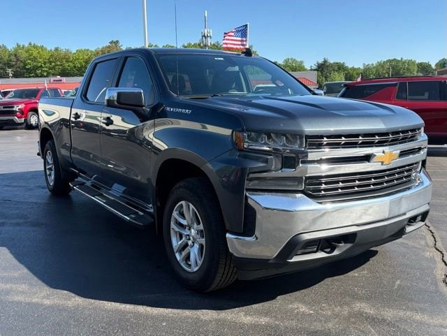 2019 Chevrolet Silverado 1500 LT 4WD Crew Cab Short Box's photo