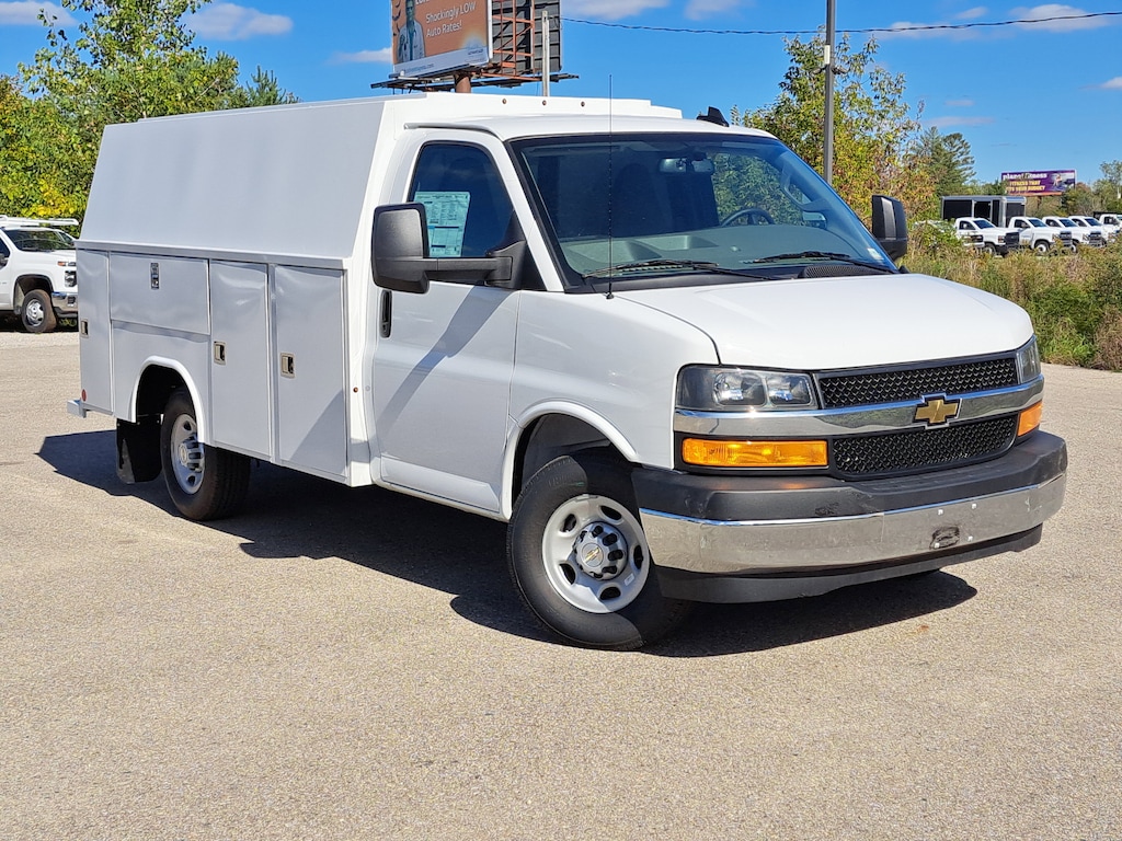 New 2025 Chevrolet Express Cutaway 3500 1WT Cutaway Van
