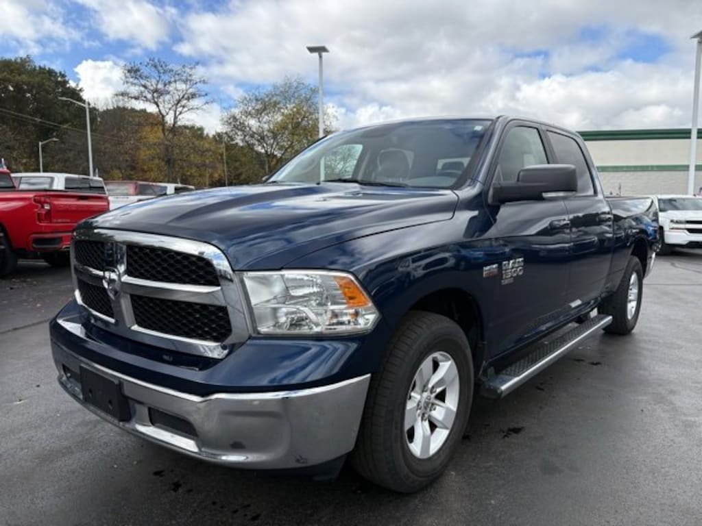 Used 2020 Ram 1500 Classic SLT Crew Cab 4x2 64 Box Truck Crew Cab