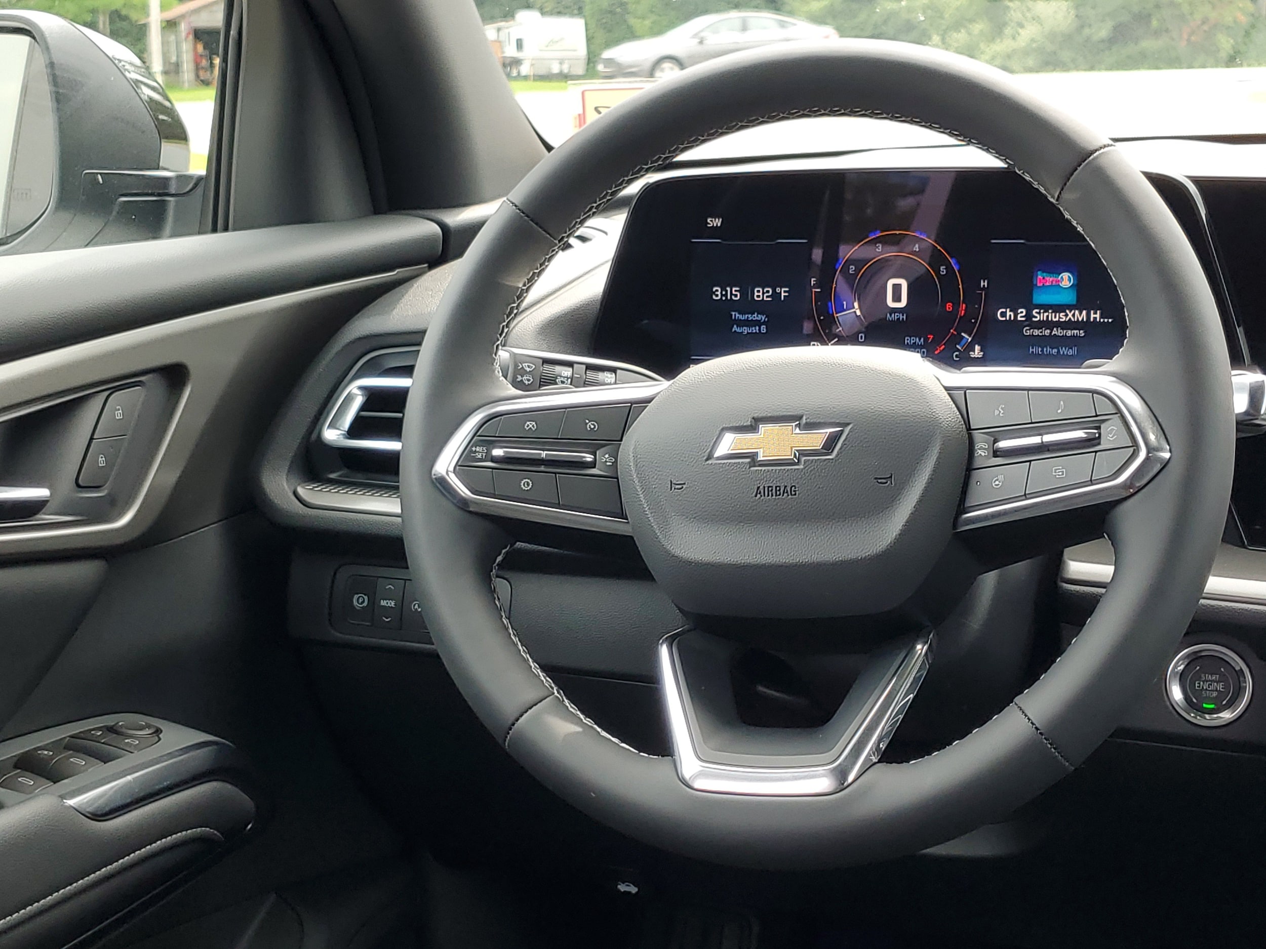 2027 Chevrolet Traverse LT - Photo 25