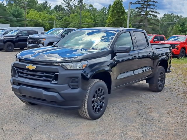 2026 Chevrolet Colorado Work Truck photo 2
