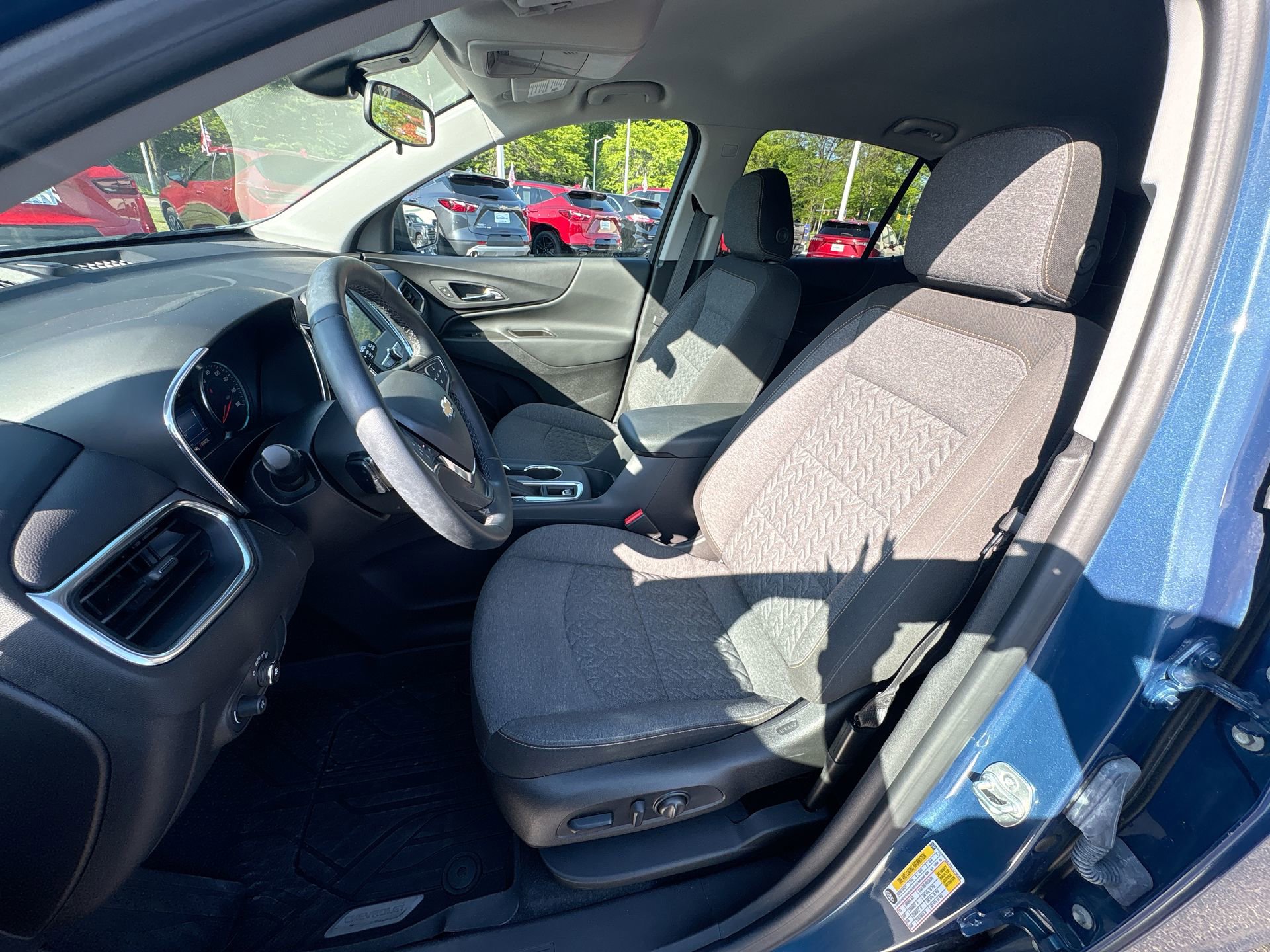 2024 Chevrolet Equinox LT - Photo 13