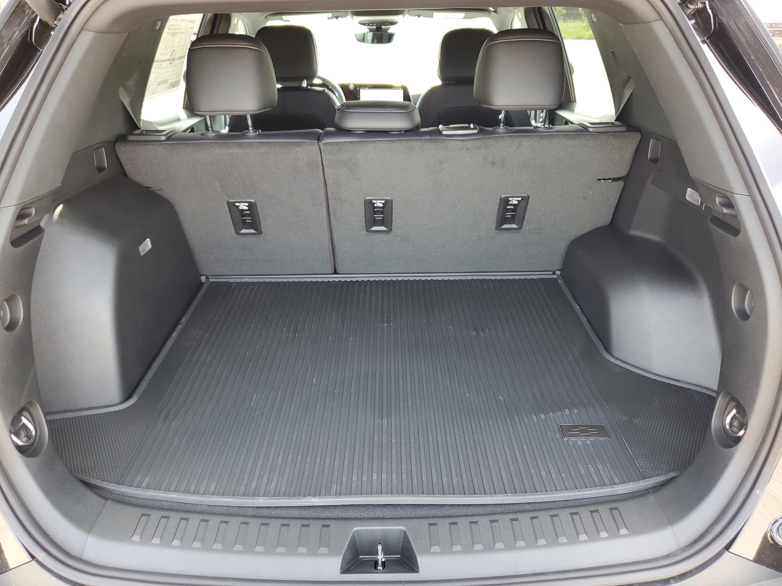 2026 Chevrolet Equinox LT - Photo 30