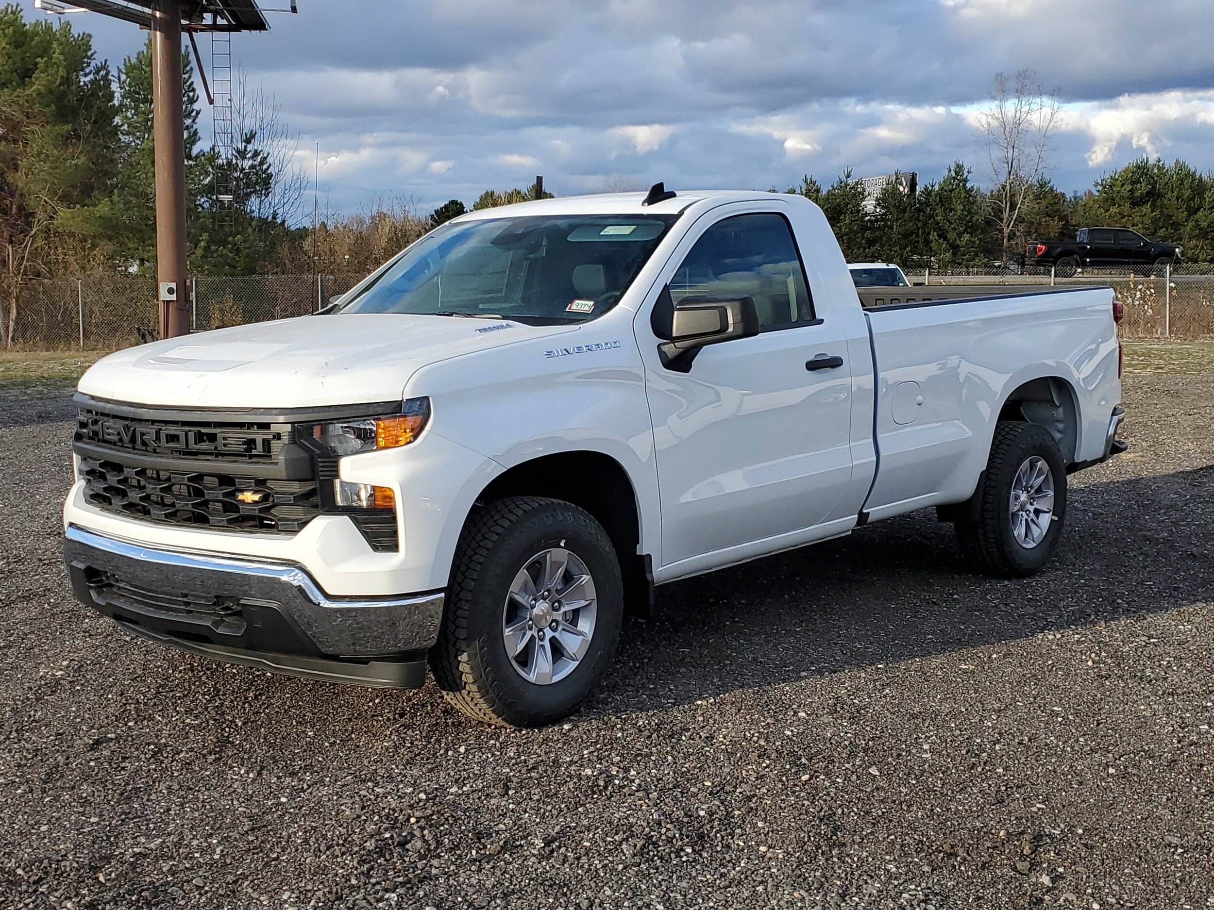2026 Chevrolet Silverado 1500 photo 2