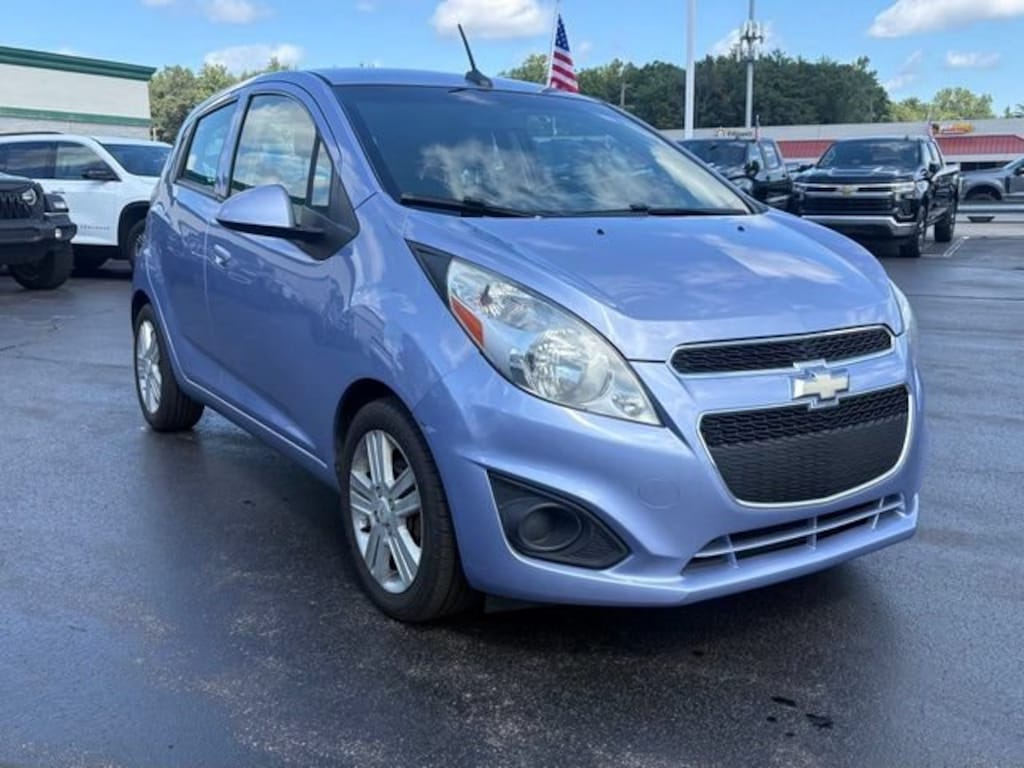Used 2014 Chevrolet Spark LS Hatchback