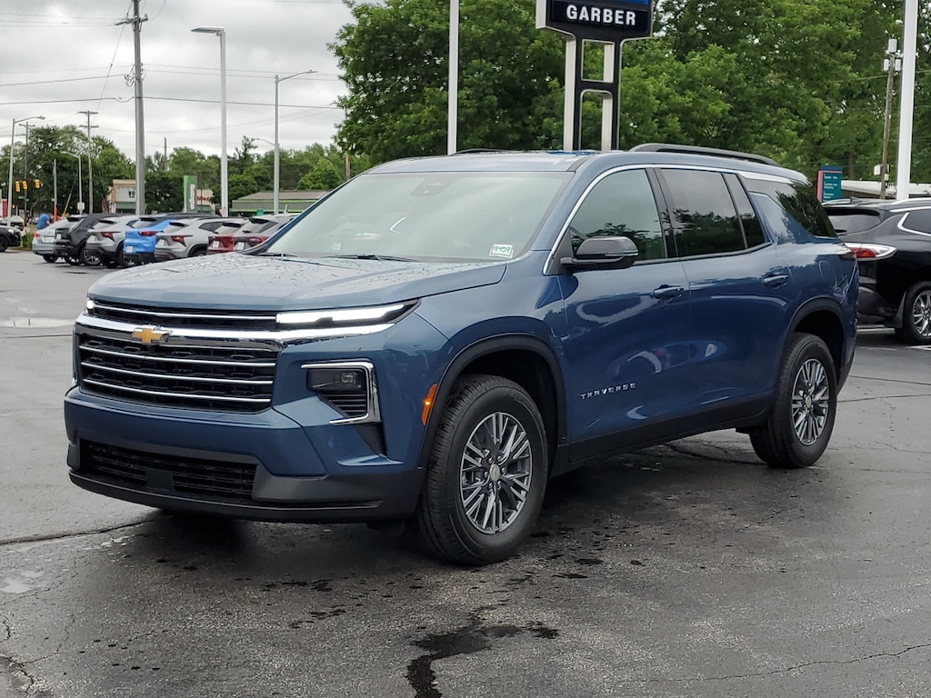 New 2026 Chevrolet Traverse LT SUV
