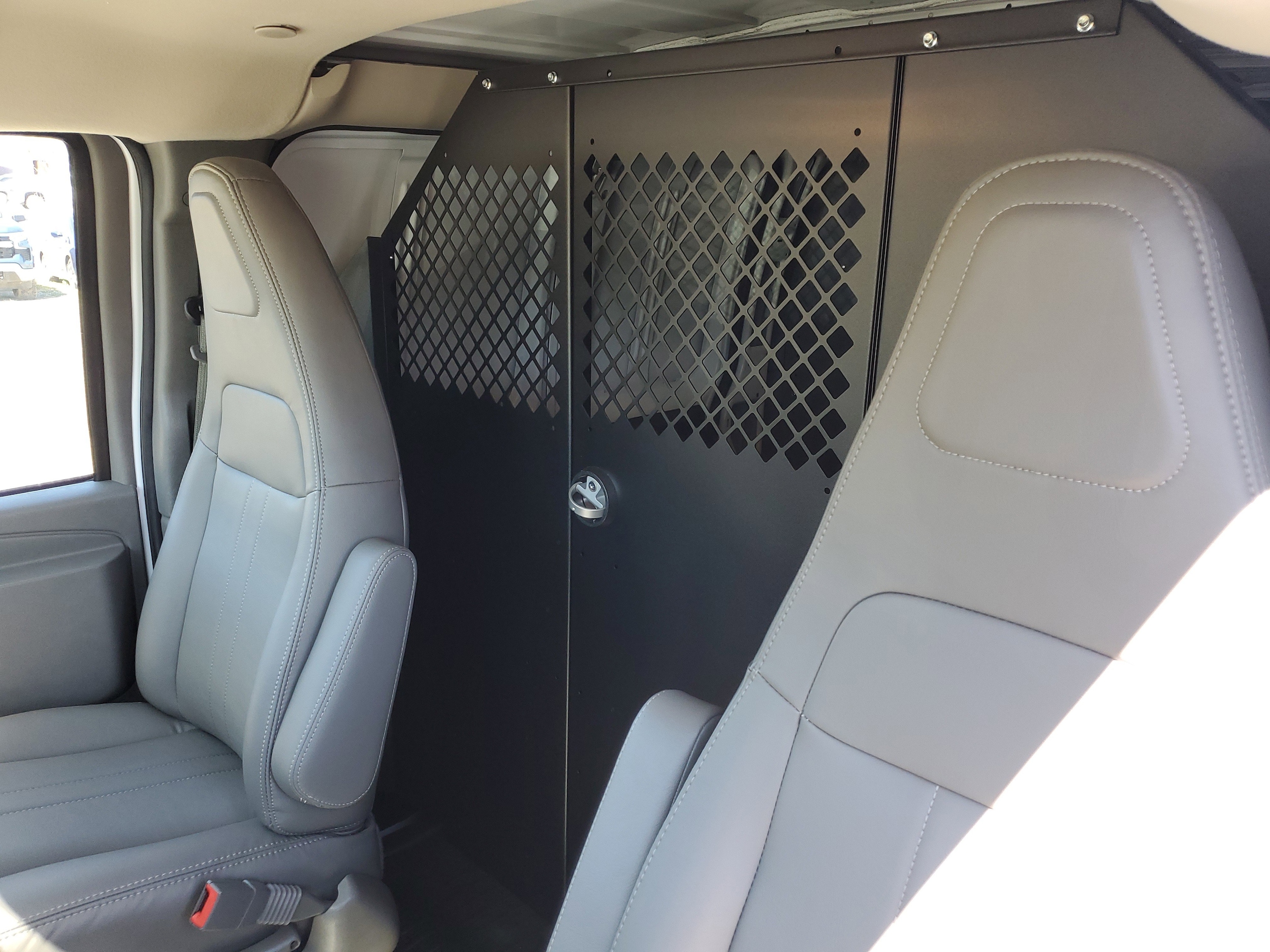 2026 Chevrolet Express Cargo Work Van - Photo 16