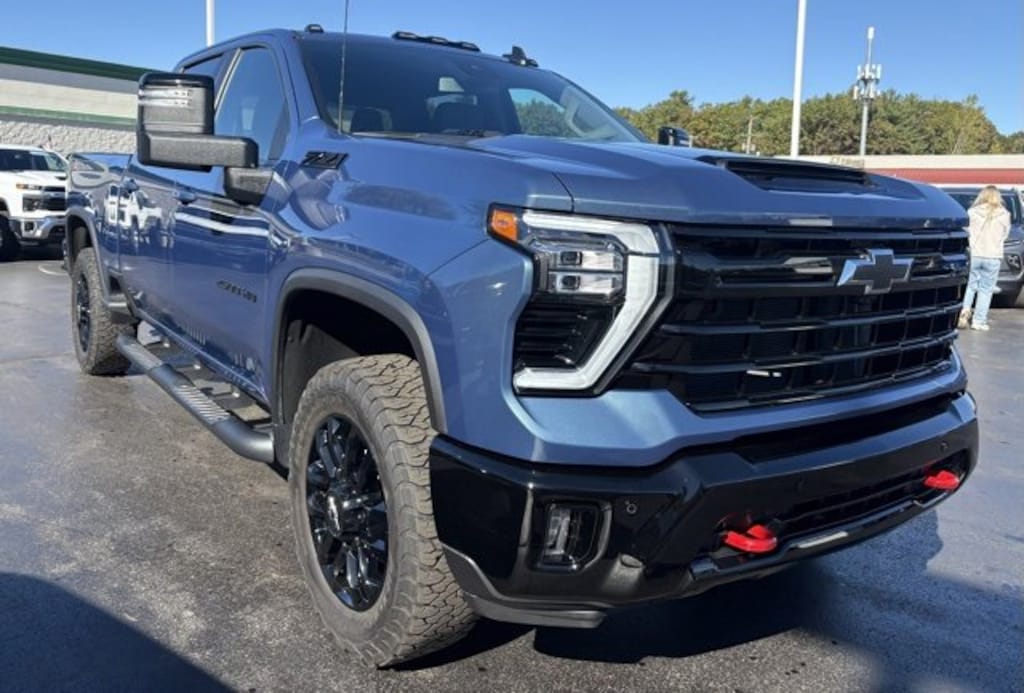 Used 2025 Chevrolet Silverado 2500 HD LT Truck Crew Cab