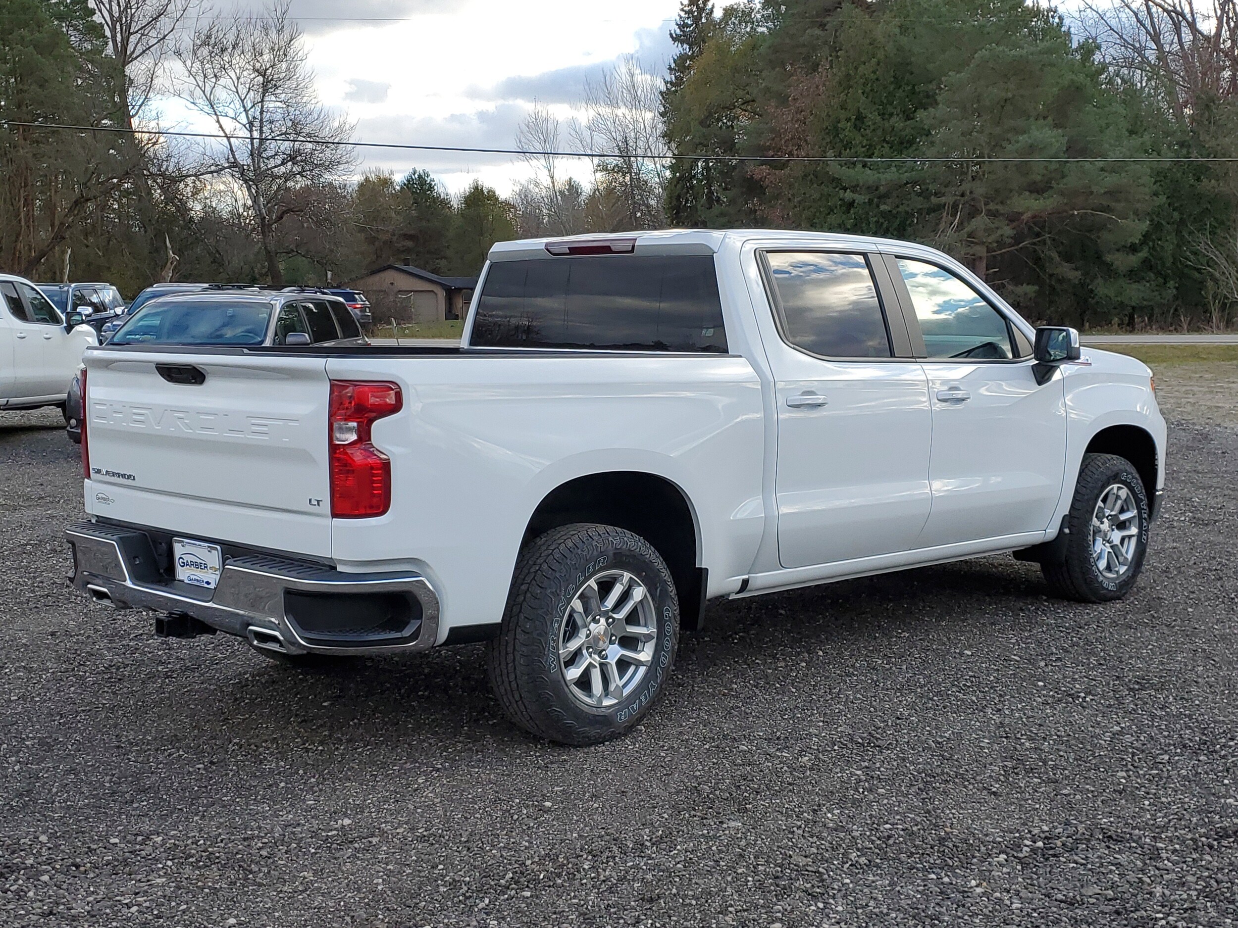 2026 Chevrolet Silverado 1500 LT photo 4