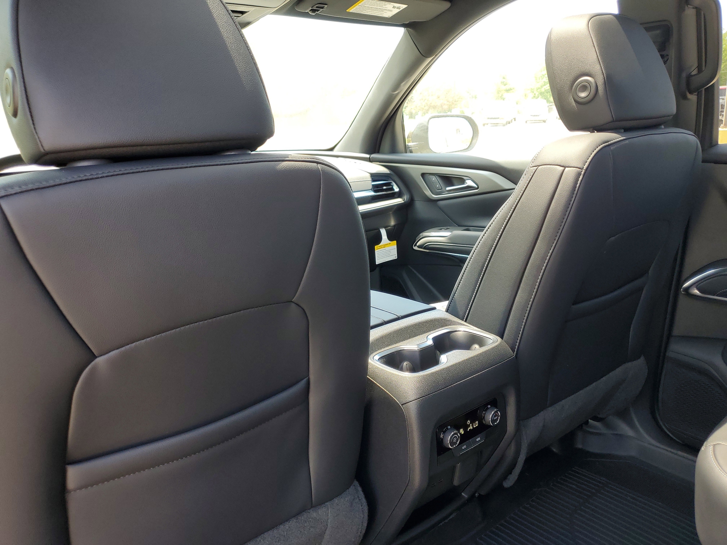 2026 Chevrolet Traverse LT - Photo 29