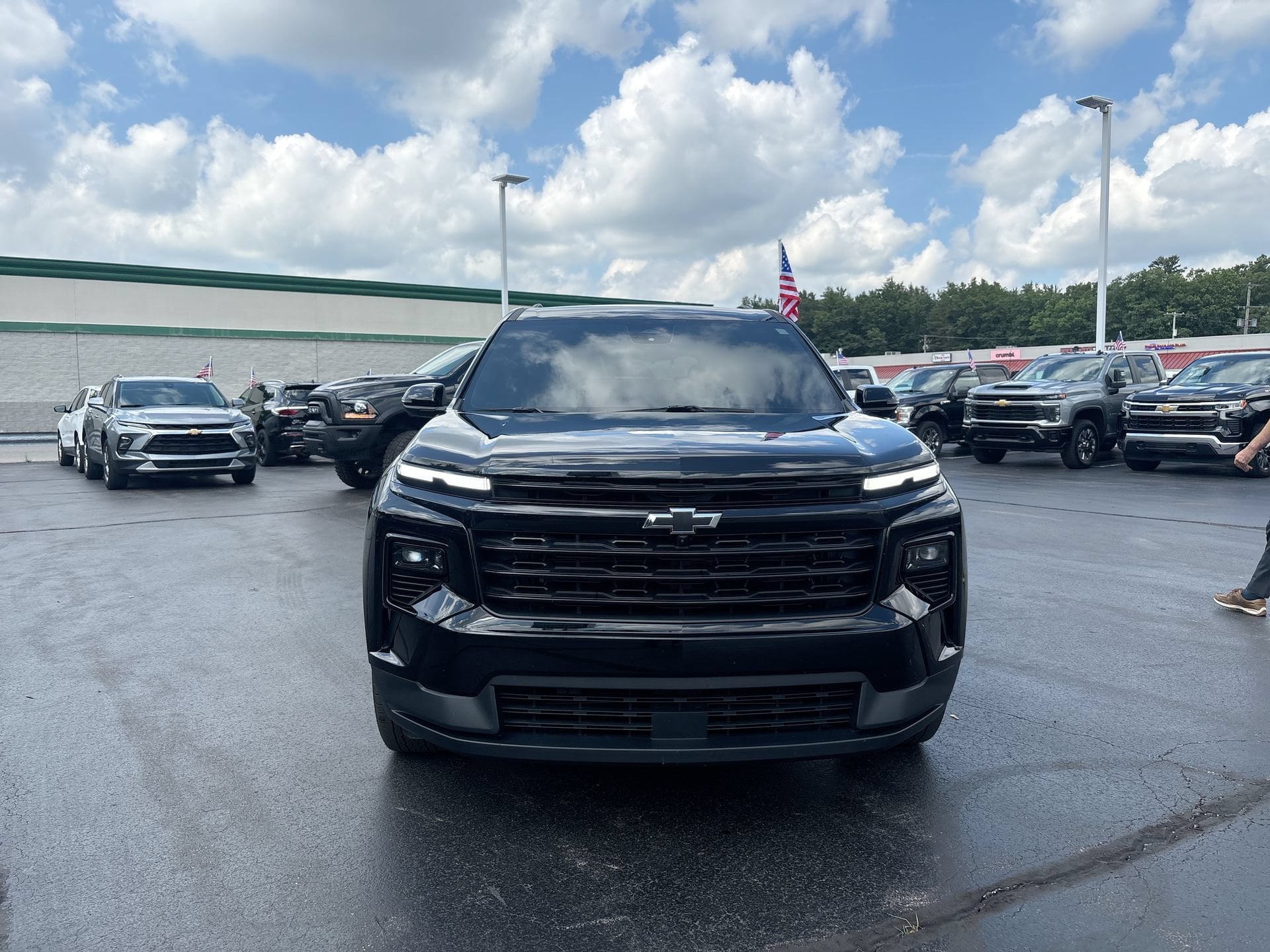 2024 Chevrolet Traverse 1LT - Photo 5