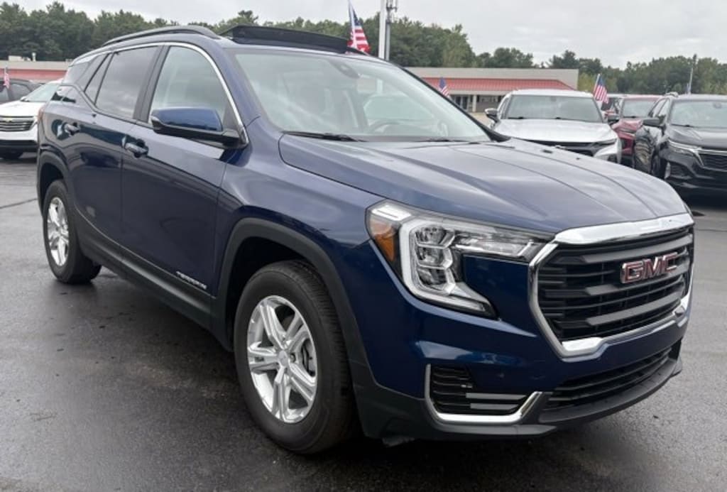 Used 2022 GMC Terrain SLE SUV