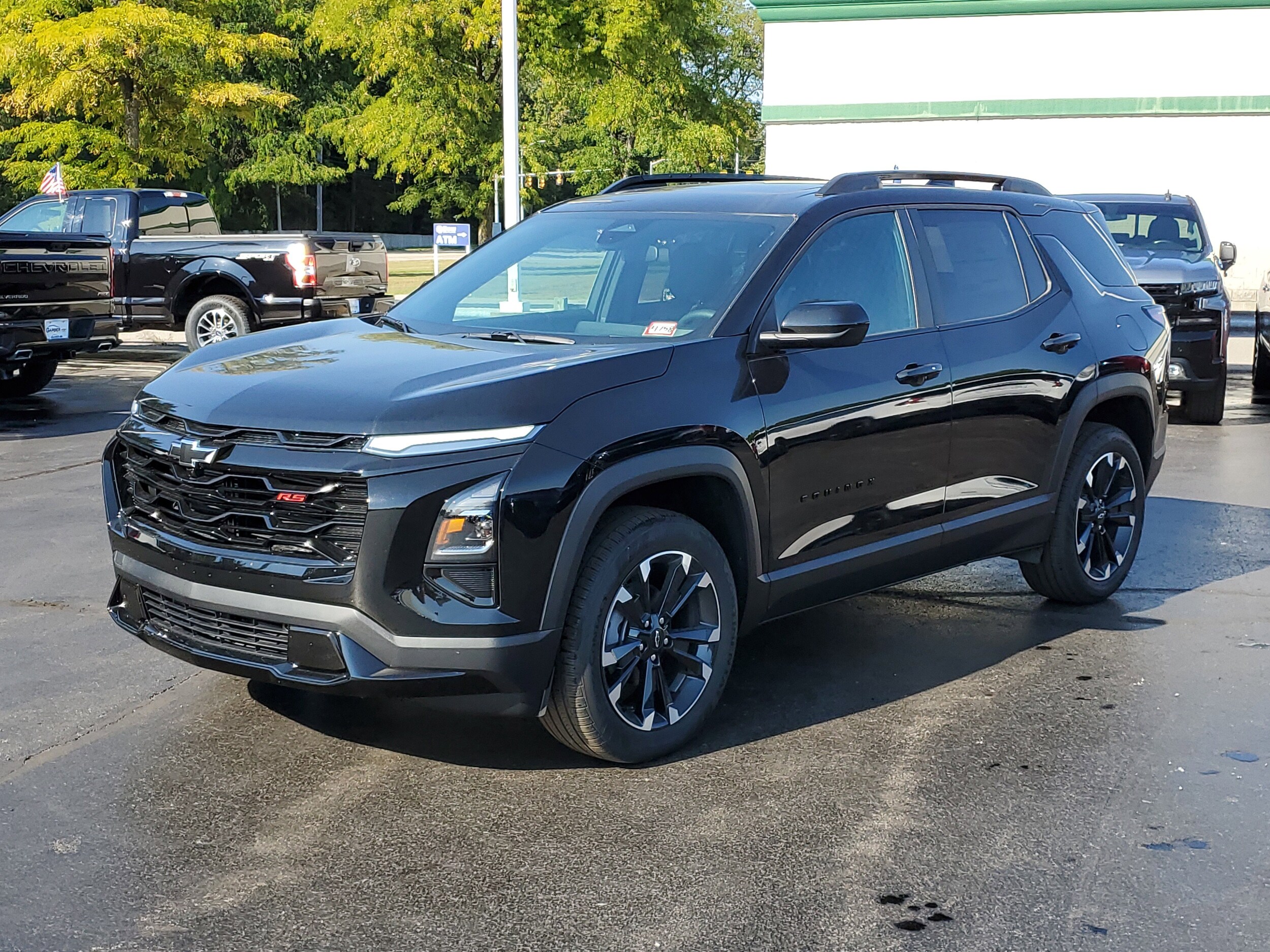 2026 Chevrolet Equinox RS photo 2