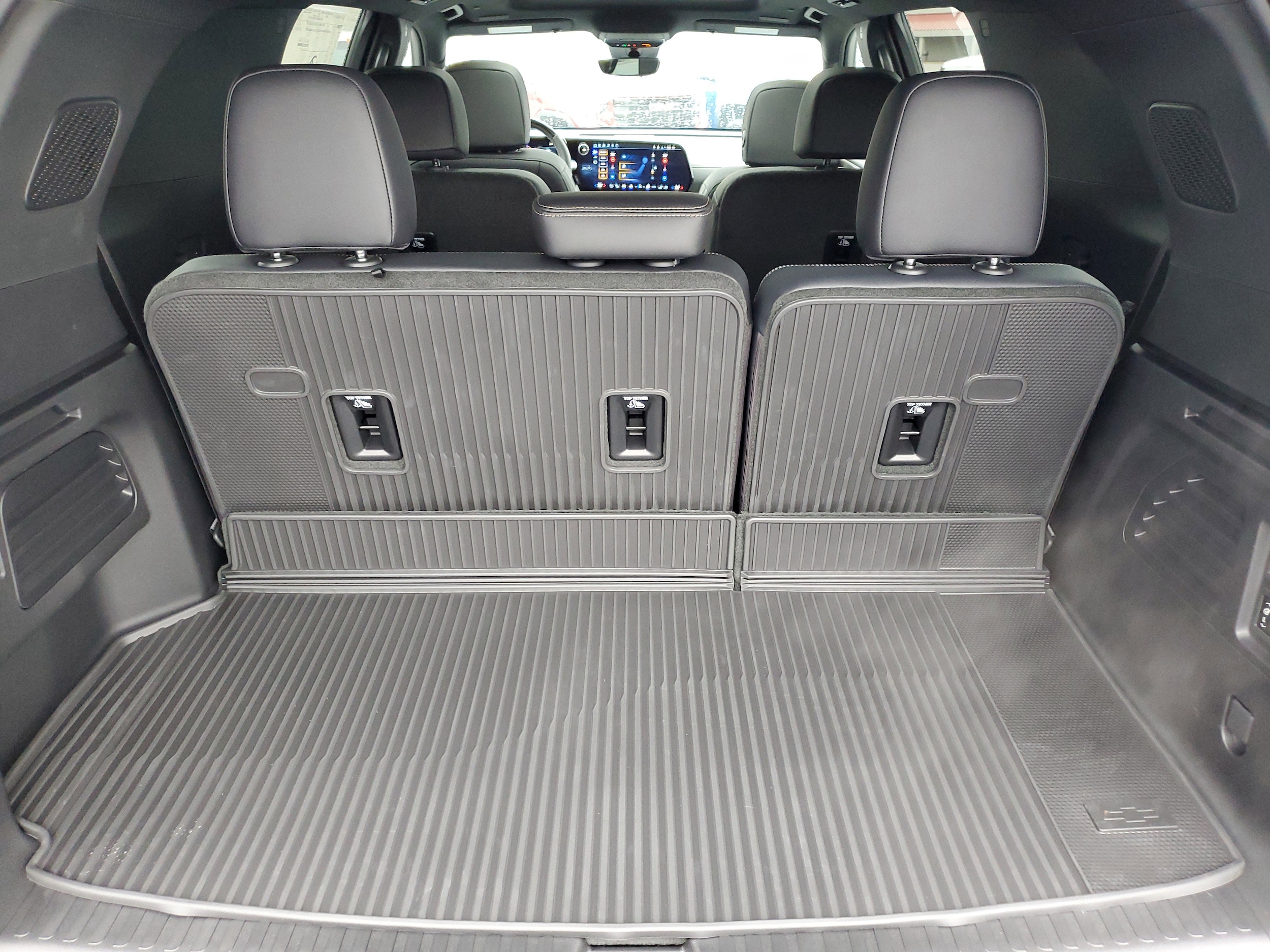2026 Chevrolet Traverse High Country - Photo 32