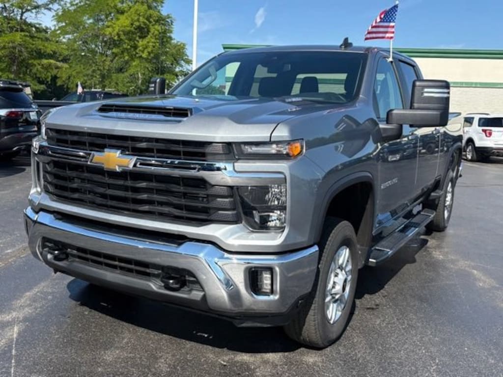 Used 2025 Chevrolet Silverado 2500 HD LT Truck Crew Cab