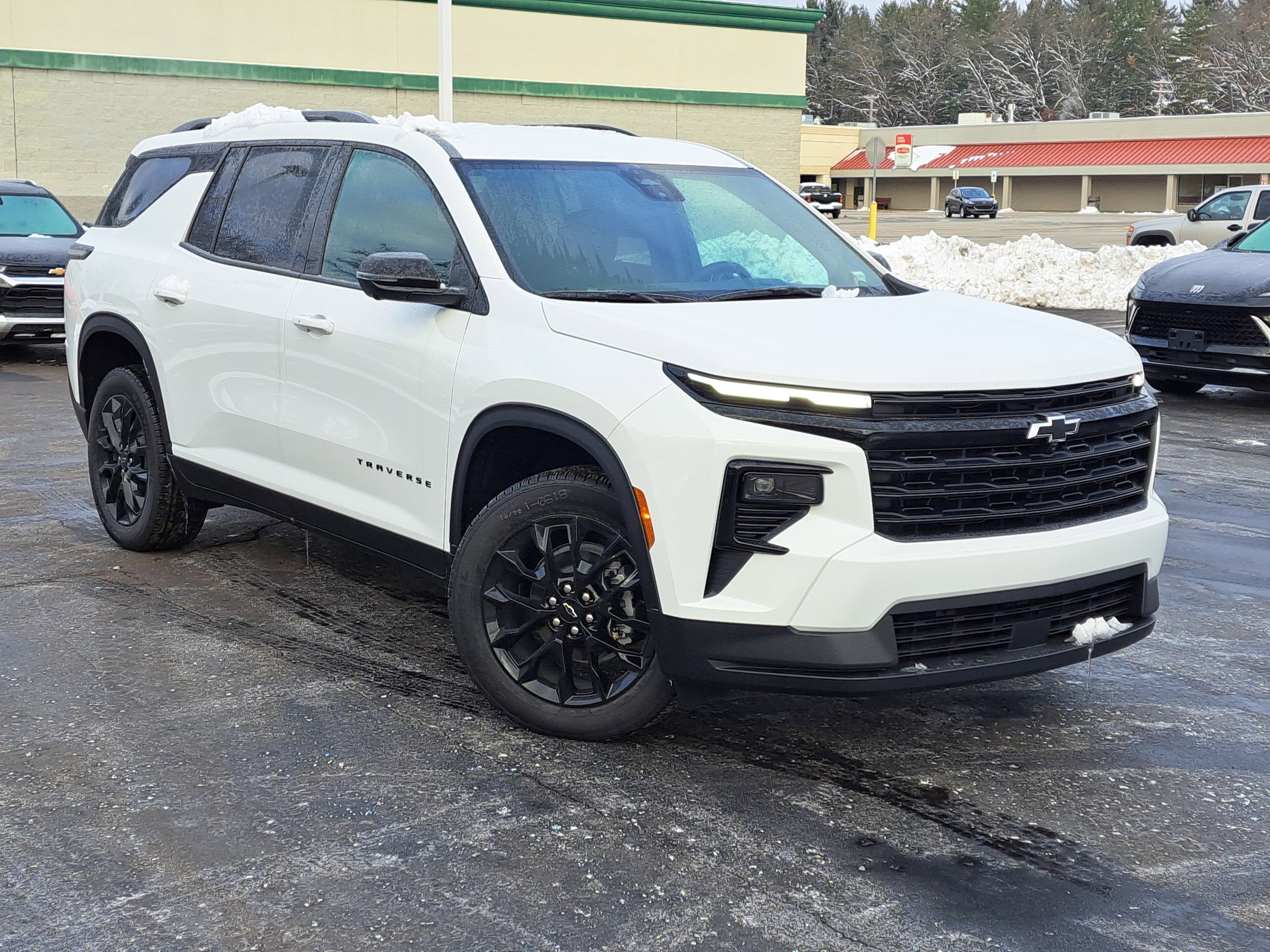 2026 Chevrolet Traverse LT's photo