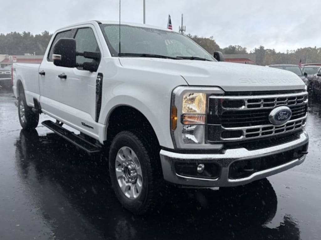 Used 2024 Ford Super Duty F-250 SRW XL Truck Crew Cab