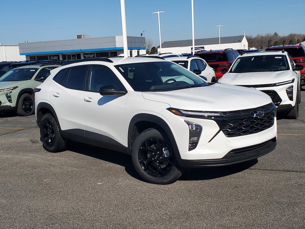 New 2026 Chevrolet Trax LT SUV