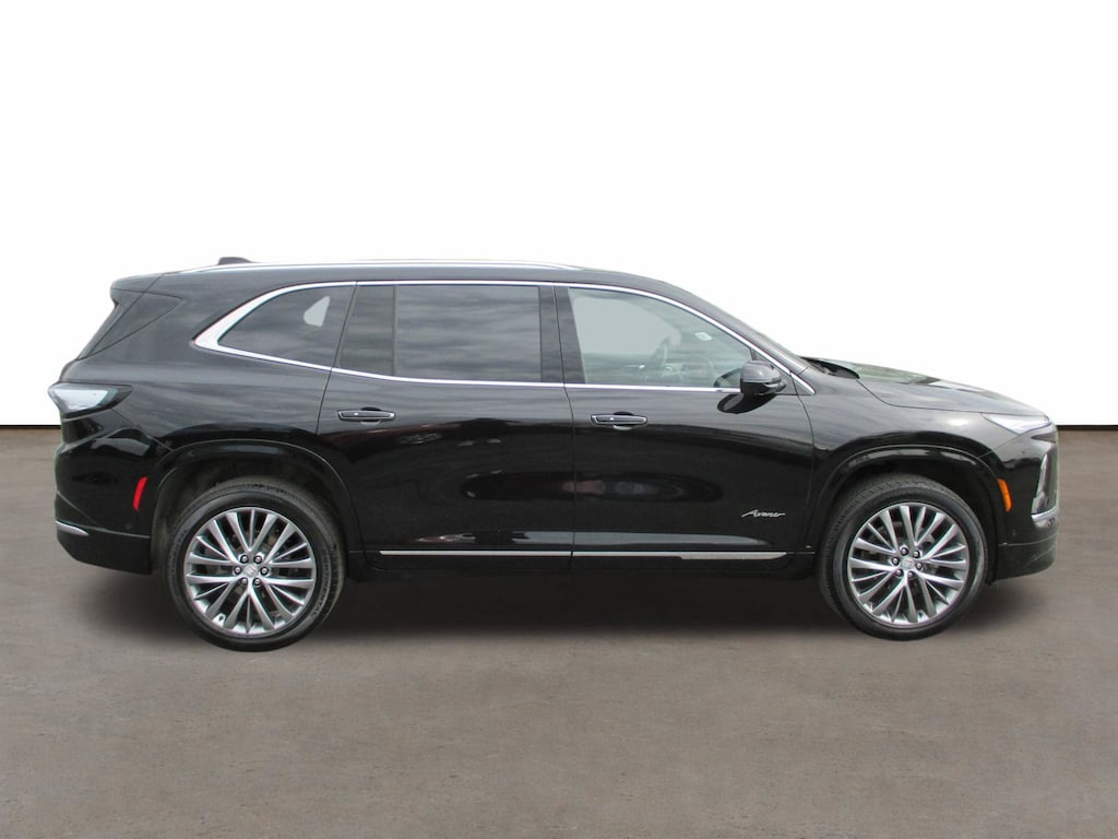 Used 2026 Buick Enclave Avenir SUV