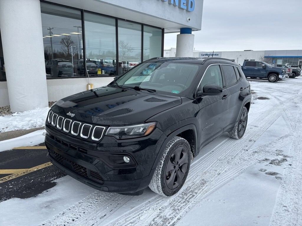 Used 2022 Jeep Compass Latitude Lux SUV