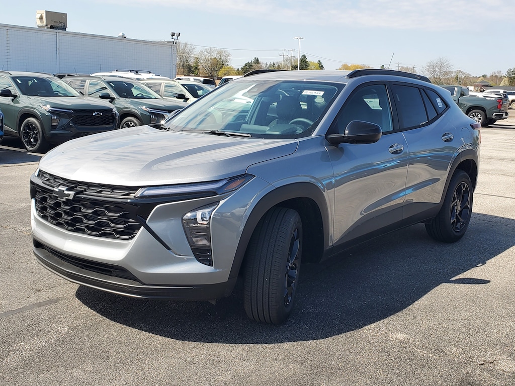 New 2026 Chevrolet Trax LT SUV